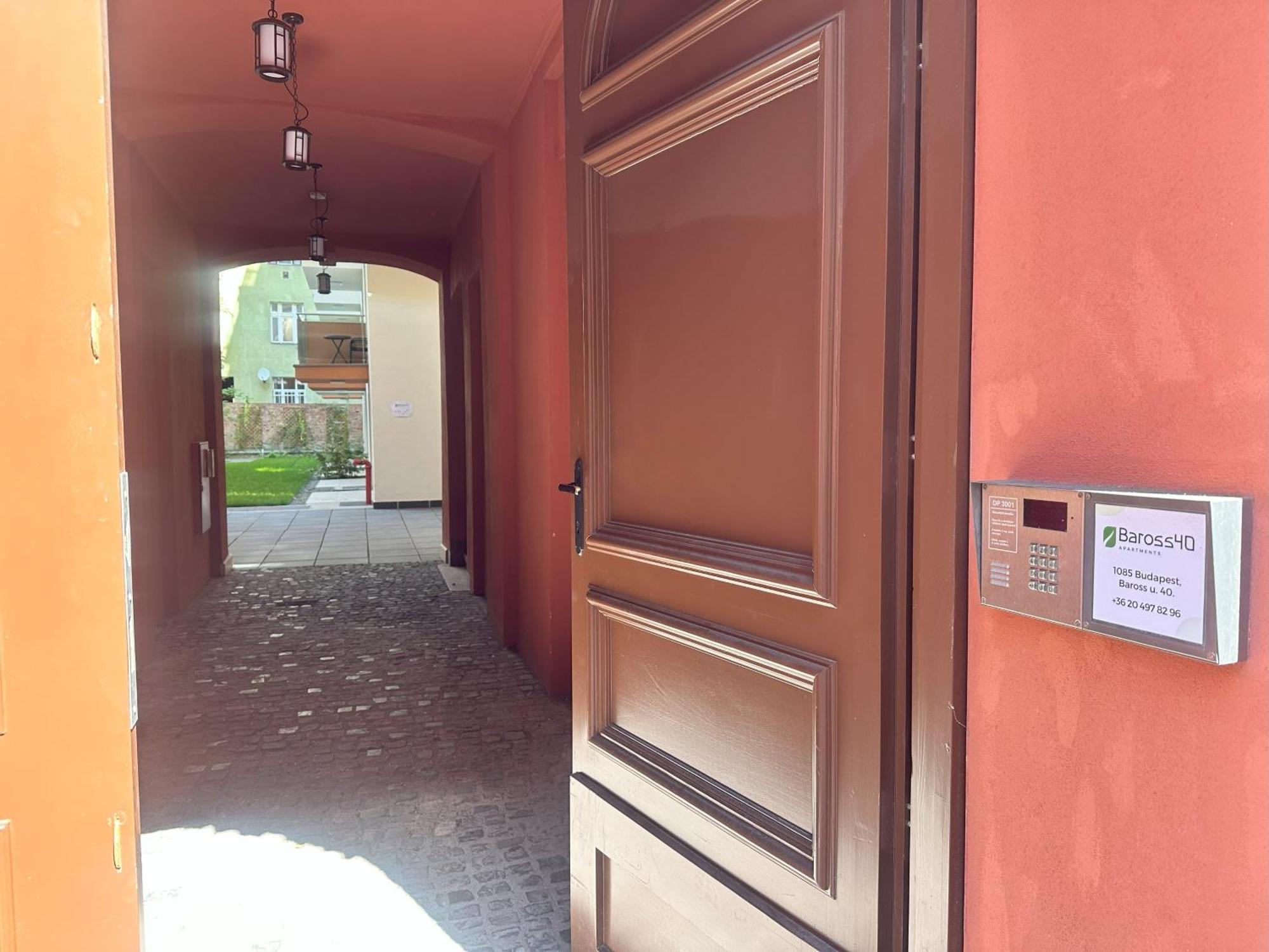 Baross40 Apartments Budapest Exterior photo